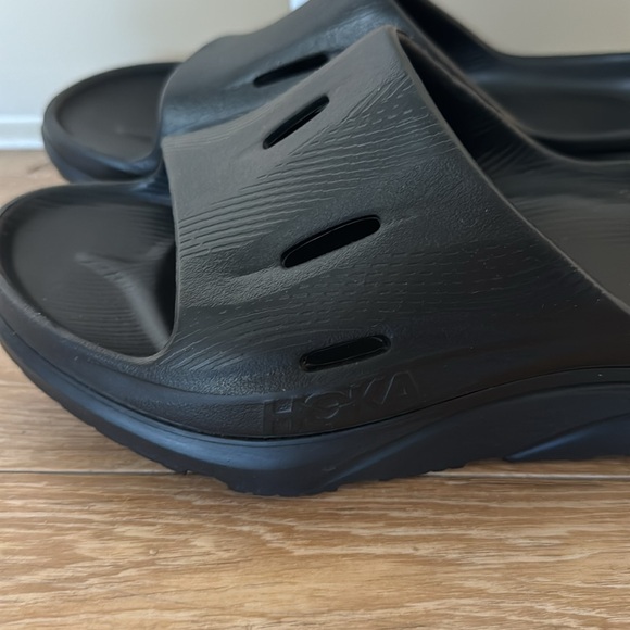 HOKA Recovery Slides - Picture 3 of 3